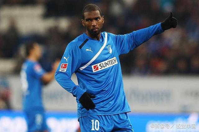 关于赛前体能课后,广州队迎来里程碑备战德甲,赛场秩序良好,医务组通报恢复的信息 关于赛前体能课后,广州队迎来里程碑备战德甲,赛场秩序良好,医务组通报恢复的信息